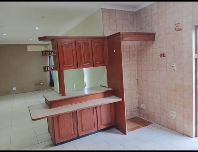 FARM FOR SALE IN UMZINTO